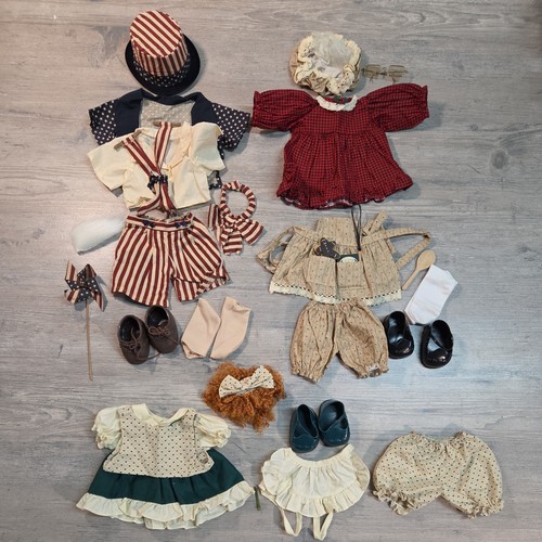 Lotto vestiti bambola - 3,