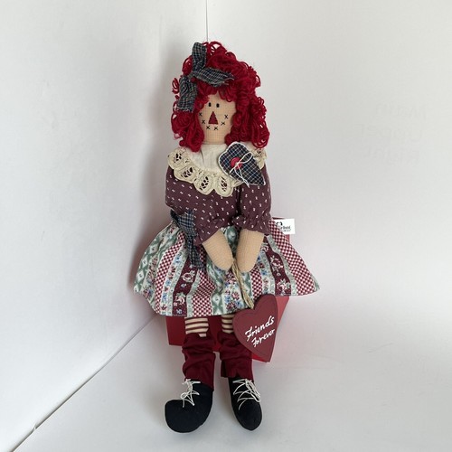 Ragazza scaffale seduta - scaffale,